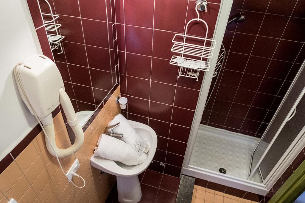 Bb Trastevere Station - Room3 Roma Ngoại thất bức ảnh